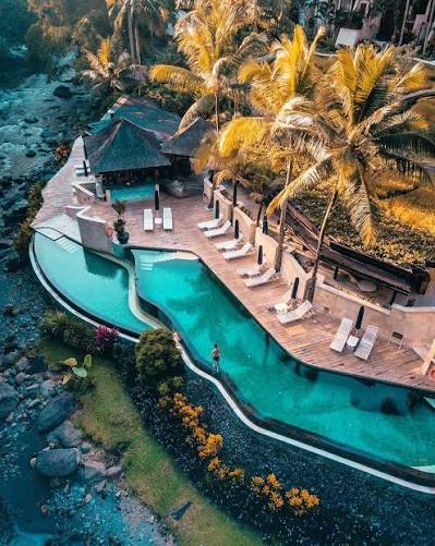Hotel & Penginapan Terbaik untuk Liburan Nyaman